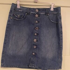 Denim skirt